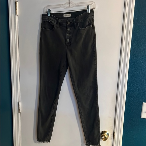Madewell 9” Button Front Mid Rise Skinny Jean - Picture 3 of 5